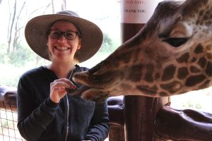 Lee más sobre el artículo 🦒 Mi visita al Giraffe Centre en Kenia: una experiencia inolvidable, cara a cara con las jirafas.
